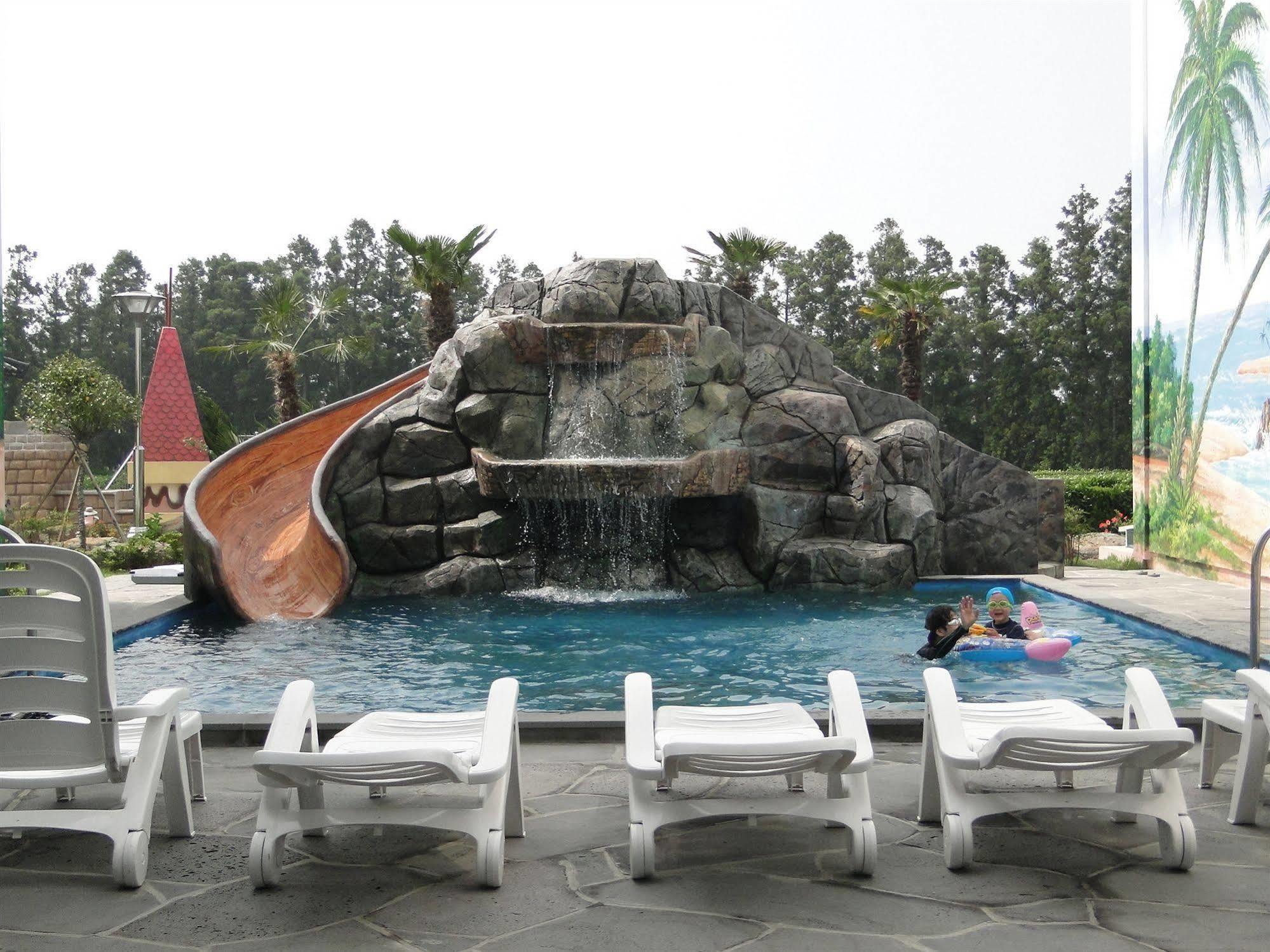 סאוגוויפו The Seri Resort מראה חיצוני תמונה